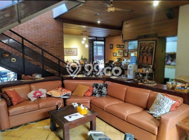 Dijual Rumah Mewah Exclusive di Kebayoran Lama, Jakarta Selatan Dijual Rumah Mewah Exclusive di Kebayoran Lama, Jakarta Selatan