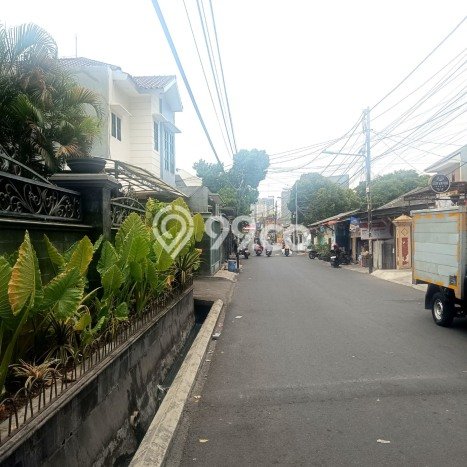 Dijual Rumah Mewah Exclusive di Kebayoran Lama, Jakarta Selatan Dijual Rumah Mewah Exclusive di Kebayoran Lama, Jakarta Selatan