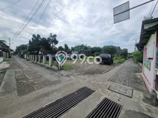 Jarang Ada! Tanah di Mergangsan Punya Luas 865m2 SHM Jarang Ada! Tanah di Mergangsan Punya Luas 865m2 SHM