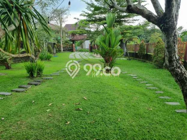 Vila di , Luas 1112m2m², Lingkungan Nyaman Vila di , Luas 1112m2m², Lingkungan Nyaman