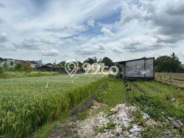 Tanah Dijual Area Strategis di Maguwoharjo Yogyakarta 560m2 Tanah Dijual Area Strategis di Maguwoharjo Yogyakarta 560m2