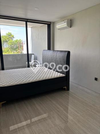 Rumah Luxury Modern Tanpa Renovasi di Bukit Sari Semarang Rumah Luxury Modern Tanpa Renovasi di Bukit Sari Semarang