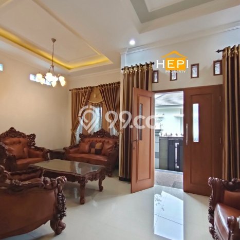 Hunian Cantik Modern Lb 220m2 di Pedurungan, Semarang Hunian Cantik Modern Lb 220m2 di Pedurungan, Semarang
