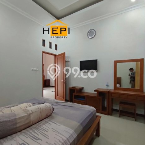 Hunian Cantik Modern Lb 220m2 di Pedurungan, Semarang Hunian Cantik Modern Lb 220m2 di Pedurungan, Semarang