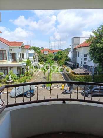Dijual Rumah Luas Elegan Dengan View Cantik di Srondol, Semarang Dijual Rumah Luas Elegan Dengan View Cantik di Srondol, Semarang