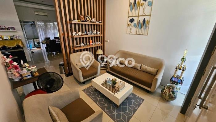 For Sale Rumah Elit Exclusive di Banyumanik, Semarang For Sale Rumah Elit Exclusive di Banyumanik, Semarang