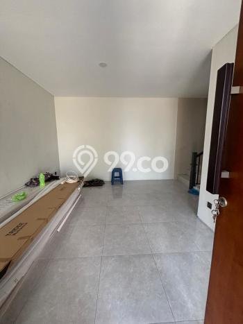 Rumah Luxury Modern Tanpa Renovasi di Bukit Sari Semarang Rumah Luxury Modern Tanpa Renovasi di Bukit Sari Semarang