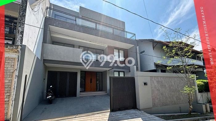 Rumah Luxury Modern Tanpa Renovasi di Bukit Sari Semarang Rumah Luxury Modern Tanpa Renovasi di Bukit Sari Semarang