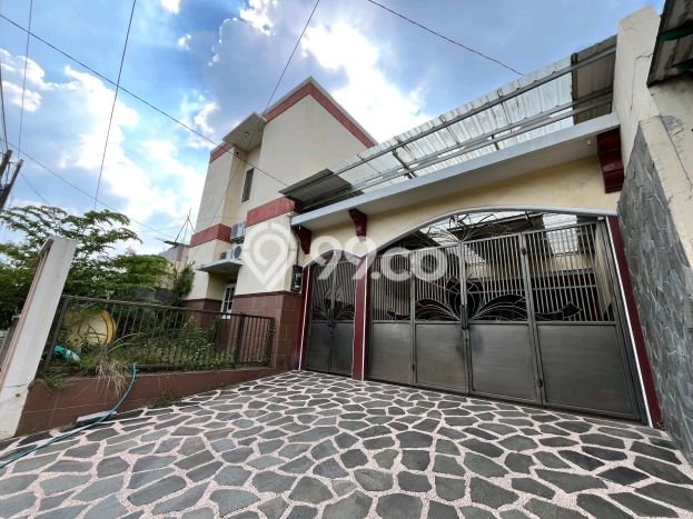Rumah Luas Asri 4 KT Siap Huni di Tanah Mas Semarang Rumah Luas Asri 4 KT Siap Huni di Tanah Mas Semarang