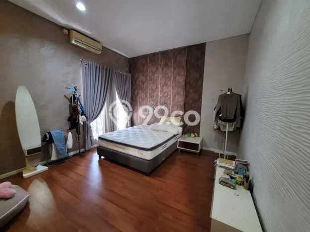 Dijual Rumah Premium dengan Fasilitas Sekitar Lengkap di Banyumanik, Semarang Dijual Rumah Premium dengan Fasilitas Sekitar Lengkap di Banyumanik, Semarang