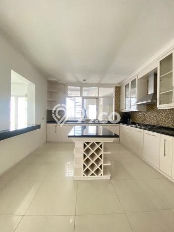 Rumah Sewa Jakarta Selatan LT 517m2 LB 452m2 Kawasan Kemang Rumah Sewa Jakarta Selatan LT 517m2 LB 452m2 Kawasan Kemang