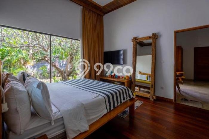 Rumah Elit LB 350m2 Siap Pakai Desain Elegan di Pemuteran, Buleleng Rumah Elit LB 350m2 Siap Pakai Desain Elegan di Pemuteran, Buleleng