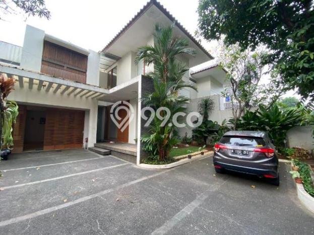 Hunian Modern Untuk Disewakan di Kemang Jakarta Selatan 5 KT & 5 KM Hunian Modern Untuk Disewakan di Kemang Jakarta Selatan 5 KT & 5 KM