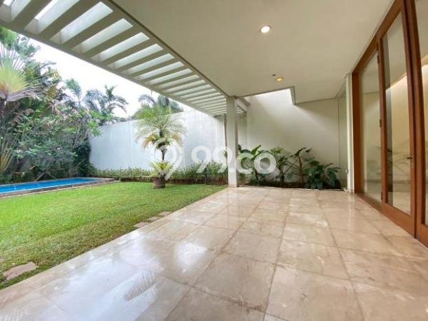 Hunian Modern Untuk Disewakan di Kemang Jakarta Selatan 5 KT & 5 KM Hunian Modern Untuk Disewakan di Kemang Jakarta Selatan 5 KT & 5 KM