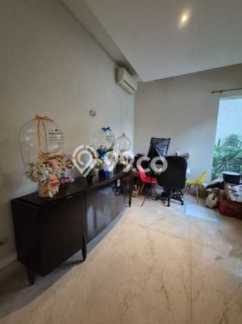 Dijual Rumah Premium dengan Fasilitas Sekitar Lengkap di Cilandak, Jakarta Selatan Dijual Rumah Premium dengan Fasilitas Sekitar Lengkap di Cilandak, Jakarta Selatan