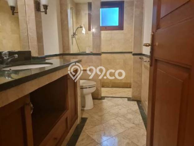 Hunian Minimalis Untuk Disewakan di Pondok Indah Jakarta Selatan 5 KT & 4 KM Hunian Minimalis Untuk Disewakan di Pondok Indah Jakarta Selatan 5 KT & 4 KM