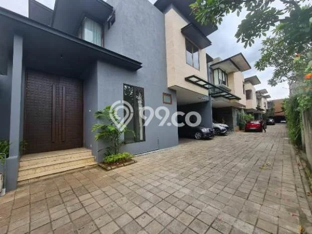 Rumah Kontrakan Jakarta Selatan LT 237m2 LB 376m2 Kawasan Kemang Rumah Kontrakan Jakarta Selatan LT 237m2 LB 376m2 Kawasan Kemang
