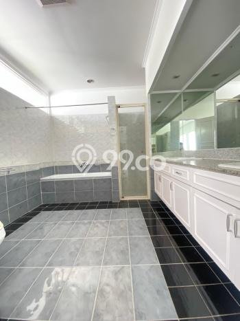 Rumah Sewa Jakarta Selatan LT 517m2 LB 452m2 Kawasan Kemang Rumah Sewa Jakarta Selatan LT 517m2 LB 452m2 Kawasan Kemang