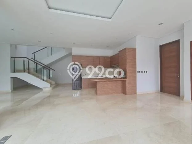 Rumah Kontrakan Jakarta Selatan LT 237m2 LB 376m2 Kawasan Kemang Rumah Kontrakan Jakarta Selatan LT 237m2 LB 376m2 Kawasan Kemang