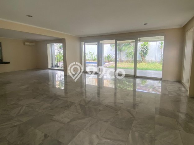 Sewa Rumah Strategis di Cipete LT 825m2 / LB 563m2 Kondisi Bagus Sewa Rumah Strategis di Cipete LT 825m2 / LB 563m2 Kondisi Bagus