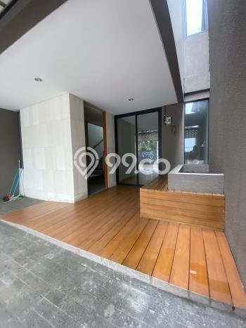 Dijual Rumah Luas Megah Dengan View Cantik di Kemang, Jakarta Selatan Dijual Rumah Luas Megah Dengan View Cantik di Kemang, Jakarta Selatan