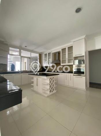 Rumah Sewa Jakarta Selatan LT 517m2 LB 452m2 Kawasan Kemang Rumah Sewa Jakarta Selatan LT 517m2 LB 452m2 Kawasan Kemang