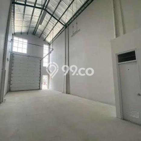 Jual Gudang Premium Kawasan Green Lake City, Luas 110m², Mainroad, Kawasan Komersial Jual Gudang Premium Kawasan Green Lake City, Luas 110m², Mainroad, Kawasan Komersial
