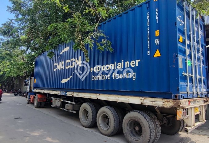 SEWA TERBAIK! Gudang Kawasan Cengkareng, Luas 735m², Jalan Utama SEWA TERBAIK! Gudang Kawasan Cengkareng, Luas 735m², Jalan Utama