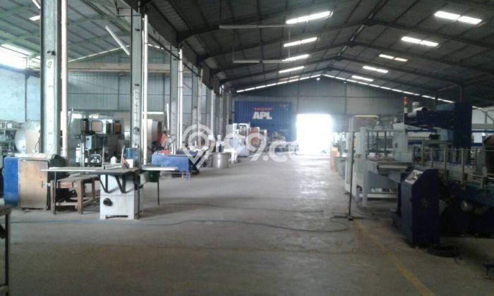 Dijual Gudang Area Bisnis Kawasan Cikupa, Luas 4510m², Jalan Utama Dijual Gudang Area Bisnis Kawasan Cikupa, Luas 4510m², Jalan Utama