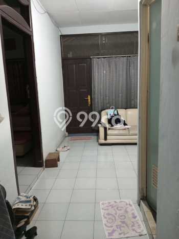 Rumah Luas Asri 1 KT Siap Pakai di BSD Griya Loka Tangerang Rumah Luas Asri 1 KT Siap Pakai di BSD Griya Loka Tangerang