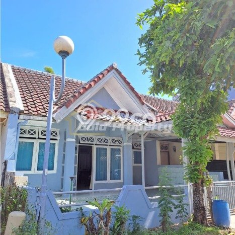 For Sale Hunian Rumah Terawat 2 KT di Lippo Karawaci, Tangerang For Sale Hunian Rumah Terawat 2 KT di Lippo Karawaci, Tangerang