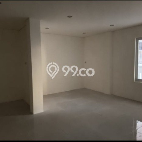 Rumah Eksklusif Siap Huni LT 185m2 di BSD, Tangerang Selatan Rumah Eksklusif Siap Huni LT 185m2 di BSD, Tangerang Selatan