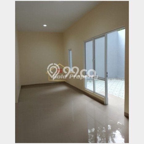 Rumah Modern Cantik 5 Kamar Siap Huni di BSD Rumah Modern Cantik 5 Kamar Siap Huni di BSD