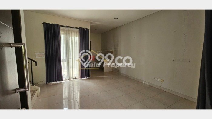 For Sale Rumah 3 Kamar Lokasi Ideal Bagus dan Strategis di BSD For Sale Rumah 3 Kamar Lokasi Ideal Bagus dan Strategis di BSD
