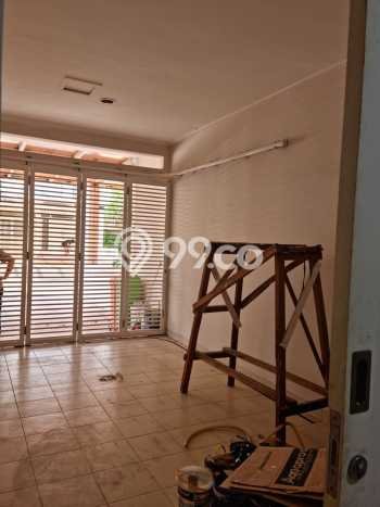 Rumah Sewa 2 lantai paling murah paling lengkap Full 5 AC di Sumarecon Bekasi Rumah Sewa 2 lantai paling murah paling lengkap Full 5 AC di Sumarecon Bekasi