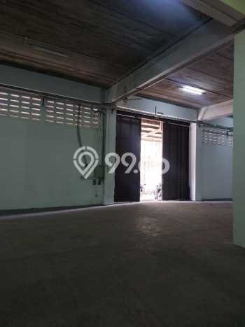 KAWASAN KOMERSIAL! Gudang Disewakan di Pulo Gadung, Luas 1088m2m², Area Strategis KAWASAN KOMERSIAL! Gudang Disewakan di Pulo Gadung, Luas 1088m2m², Area Strategis