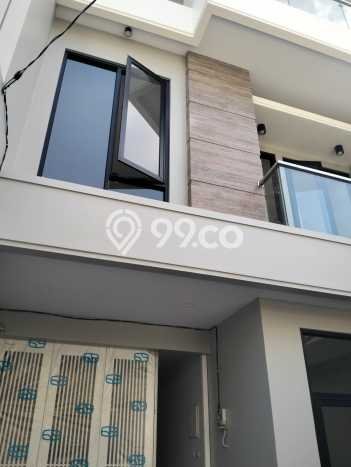 Rumah Luxury Modern Siap Huni di Sunter Jakarta Utara Rumah Luxury Modern Siap Huni di Sunter Jakarta Utara