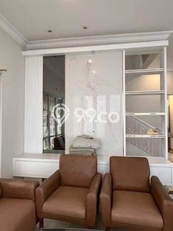 Jual Rumah Mewah Megah Dengan View Eksklusif di Gading Serpong, Tangerang Jual Rumah Mewah Megah Dengan View Eksklusif di Gading Serpong, Tangerang