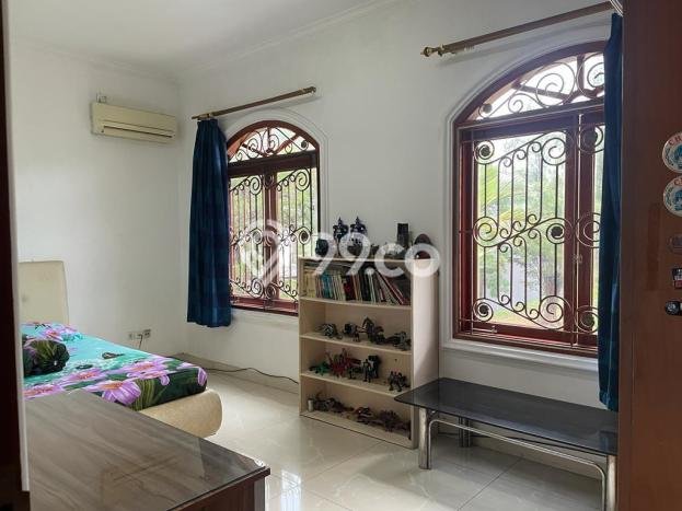 Siap Huni Hunian Elit 7 Kamar di BSD Dekat ke Mana Saja Siap Huni Hunian Elit 7 Kamar di BSD Dekat ke Mana Saja