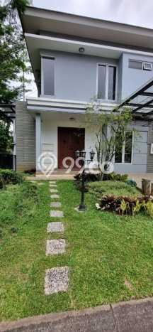 Rumah Eksklusif Dijual LT 168m2 di BSD, Tangerang Selatan Rumah Eksklusif Dijual LT 168m2 di BSD, Tangerang Selatan