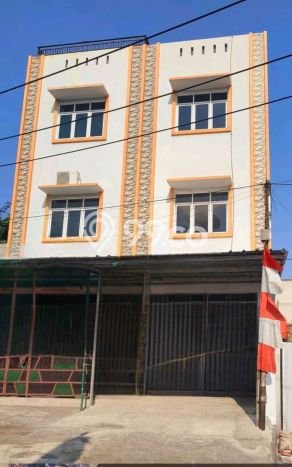 FOR SALE! Ruko di Cibodas Tangerang, LT 72m2, LB 161m2 FOR SALE! Ruko di Cibodas Tangerang, LT 72m2, LB 161m2