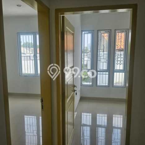 Rumah Minimalis 5 KT di Gading Serpong Cluster Bohemia Tangerang Unfurnished Rumah Minimalis 5 KT di Gading Serpong Cluster Bohemia Tangerang Unfurnished