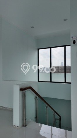 Rumah Elit Modern Tanpa Renovasi di Gading Serpong Tangerang Rumah Elit Modern Tanpa Renovasi di Gading Serpong Tangerang