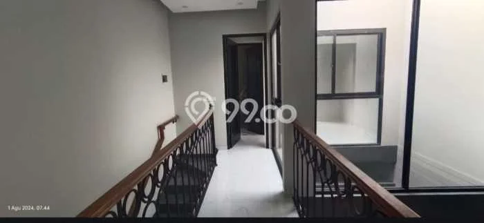 Jual Rumah Modern 4 KT di Gading Serpong, Tangerang Jual Rumah Modern 4 KT di Gading Serpong, Tangerang