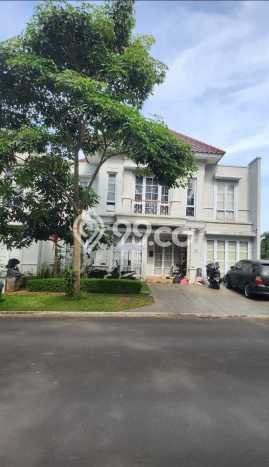 Rumah Mewah LB 203m2 Siap Pakai Desain Elegan di Gading Serpong, Tangerang Rumah Mewah LB 203m2 Siap Pakai Desain Elegan di Gading Serpong, Tangerang