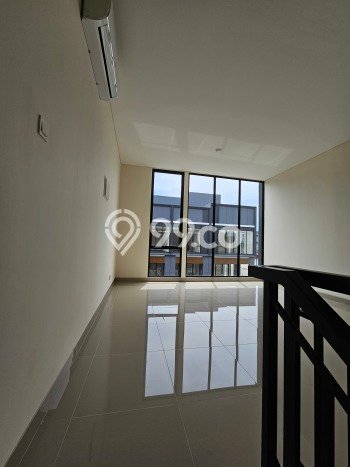 Unit Ruko Disewakan di Gading Serpong di Area Ramai & Strategis Unit Ruko Disewakan di Gading Serpong di Area Ramai & Strategis