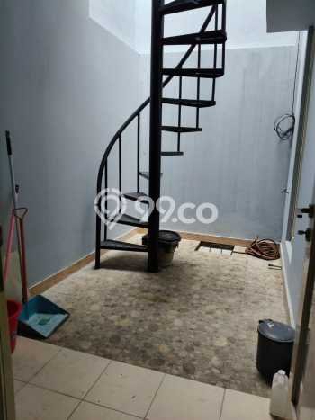 Disewakan! Rumah 3 Kamar Tidur &
3 Kamar Mandi di Gading Serpong, Tangerang Disewakan! Rumah 3 Kamar Tidur &
3 Kamar Mandi di Gading Serpong, Tangerang