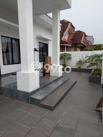 Ready to Use! Premium House LT 200m2 Desain Modern di Gading Serpong Ready to Use! Premium House LT 200m2 Desain Modern di Gading Serpong