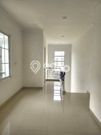 Rumah sewa siap huni 4 Kamar Tidur di Gading Serpong, Tangerang Rumah sewa siap huni 4 Kamar Tidur di Gading Serpong, Tangerang