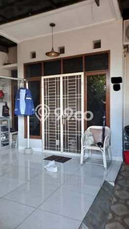 Rumah Modern 4 Kamar LT 110m2 di Gading Serpong Rumah Modern 4 Kamar LT 110m2 di Gading Serpong